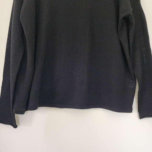Eileen Fisher Fine Merino Wool Jersey Pullover Keyhole back Size Small - Picture 4 of 11